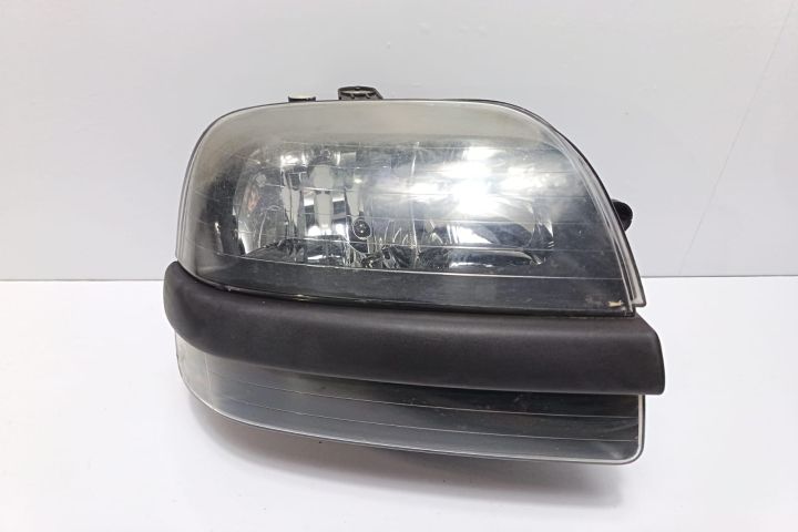 Far dreapta 40540748 Fiat Doblo prima generatie