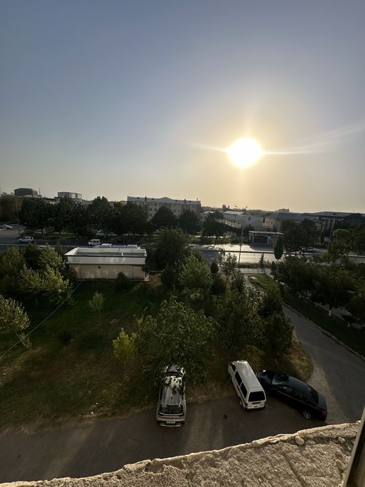 Продаётся банковский дом в центре города Карши!!!