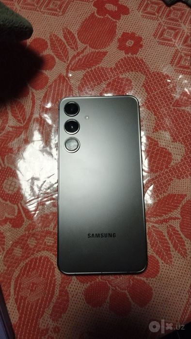 Samsung S 24 plus