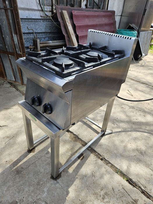 Газов Котлон 2-ка. Настолен  със Защита Пилотен пламък със стойка маси