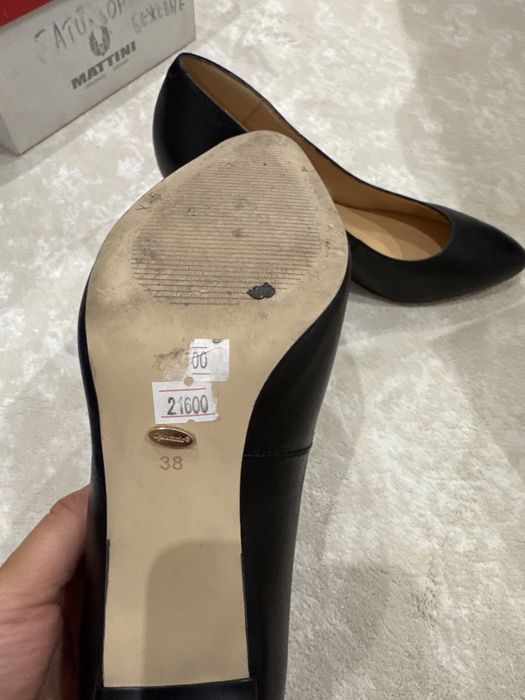Черные туфли 38 размер
