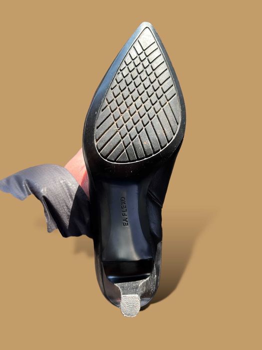 Botine elegante din piele