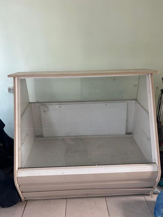 Продам холодильник