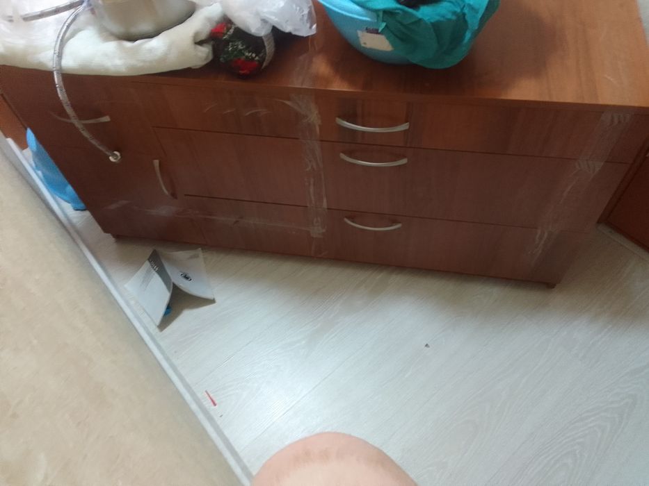 Продам шкафчик коричневого цвета