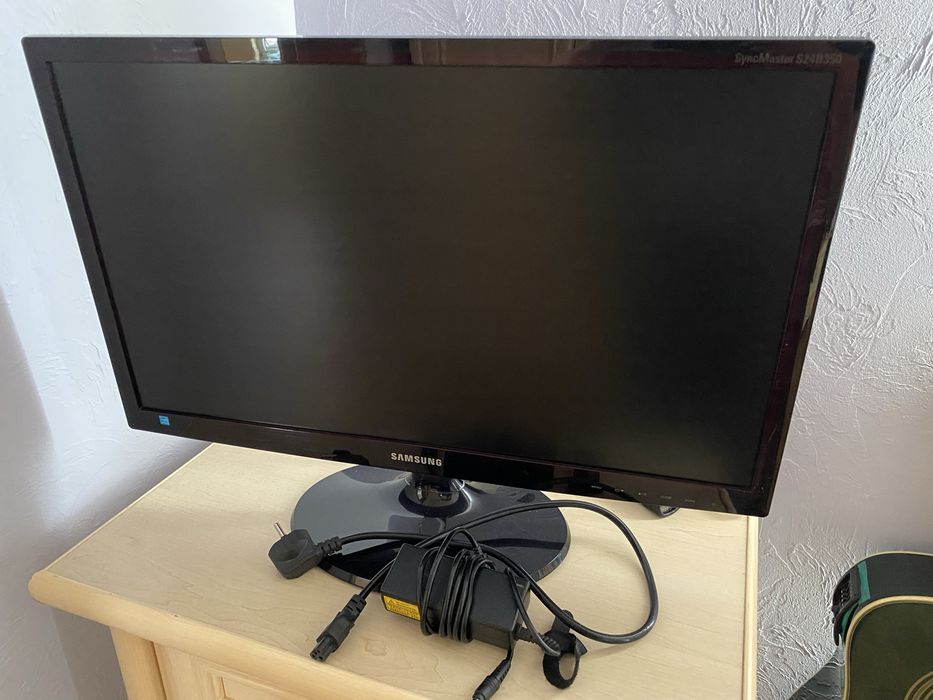 Монитор Samsung S24B350H 24” дюйма б/у