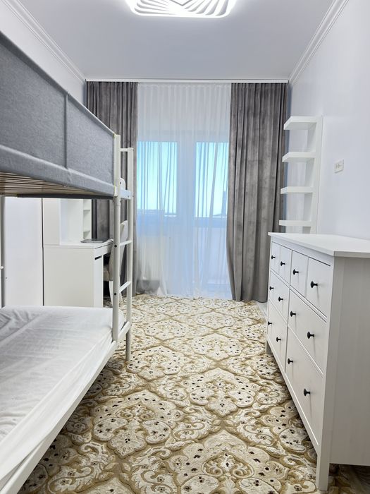 Apartament 4 camere inchiriere
