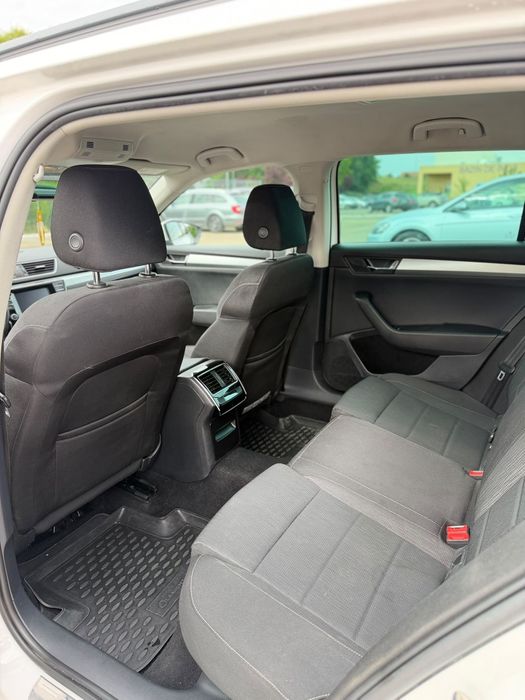 Vand Skoda Superb 3