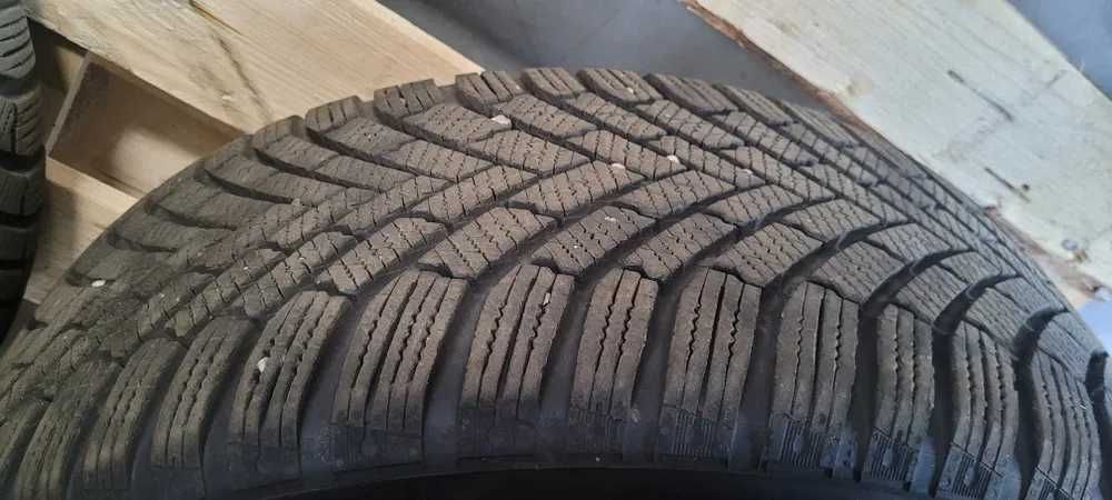 Roti complete iarna originale BMW 225-50-R17, Continental ca noi