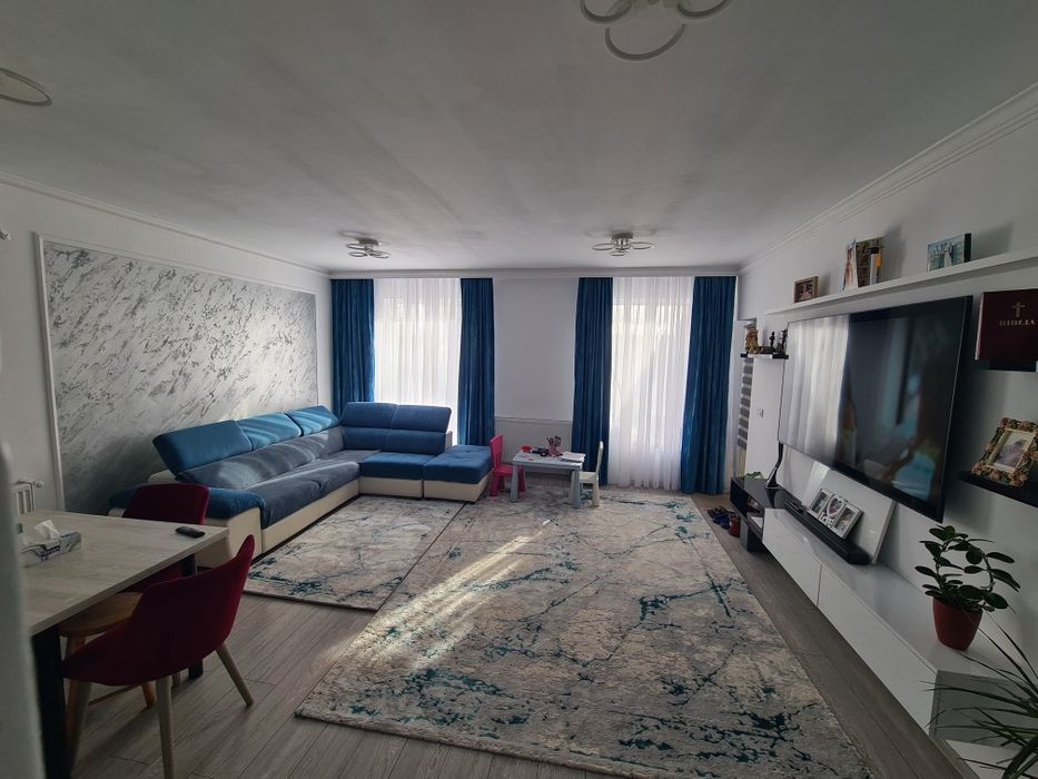 Vand casa parter sau 1/2 duplex in Chisoda complet utilata si mobilata