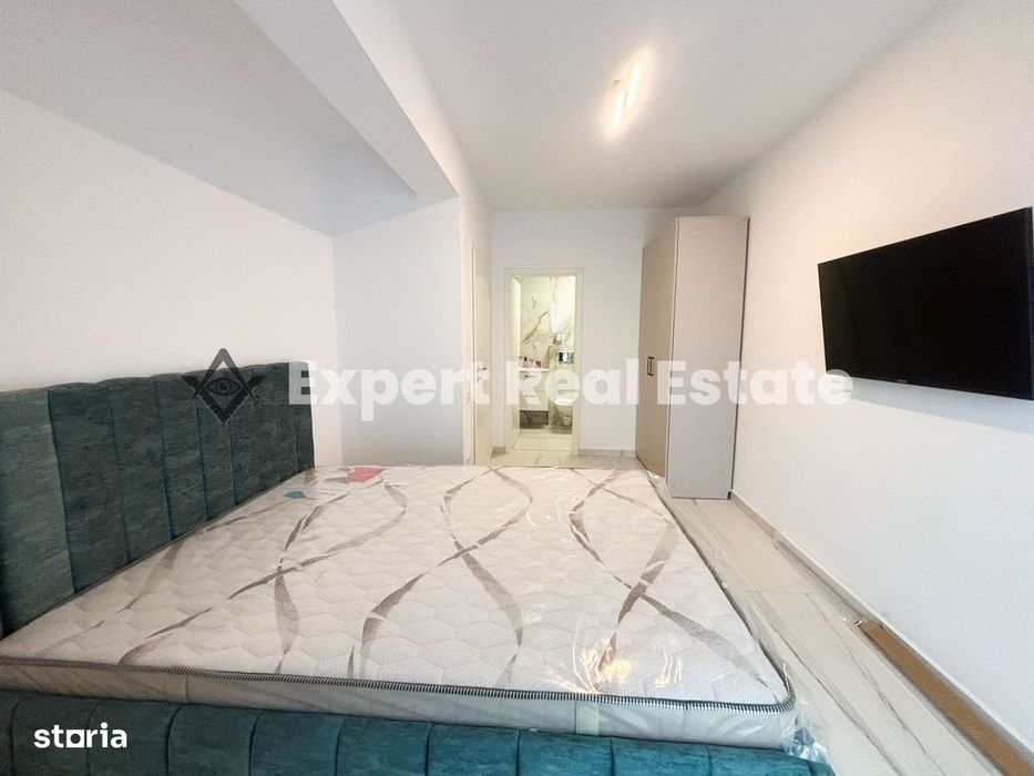 Apartament 3 Camere-Prima Inchiriere-Curte 100 Mp