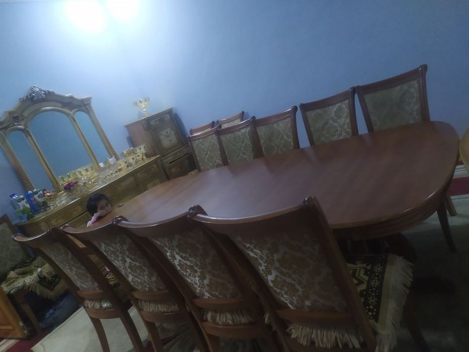 Продаю стул и стол