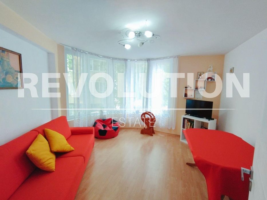 Дава се под наем Тристаен апартамент в Варна, Гръцка махала - 60 кв.м за 550 € - Снимка #4