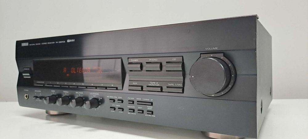 Yamaha RX 396 Amplificator Sunet Cristal + Intrare Phono (Pickup)