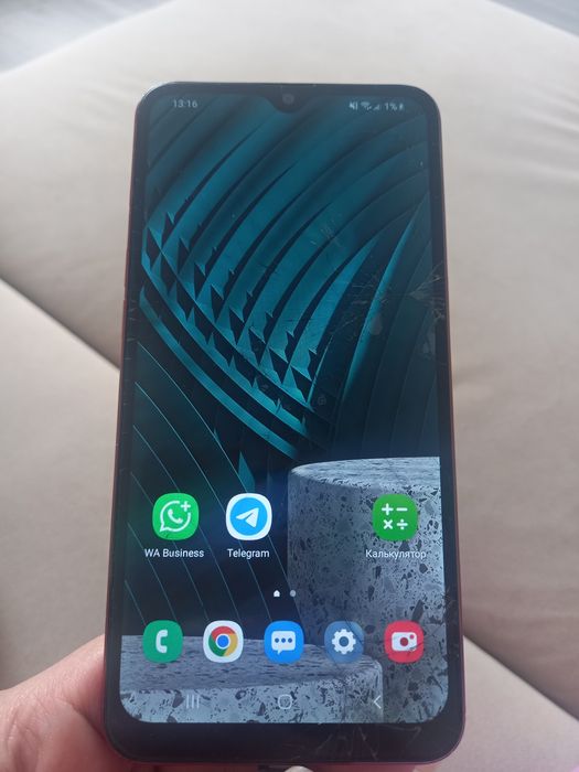 Самсунг А10S, 32 gb