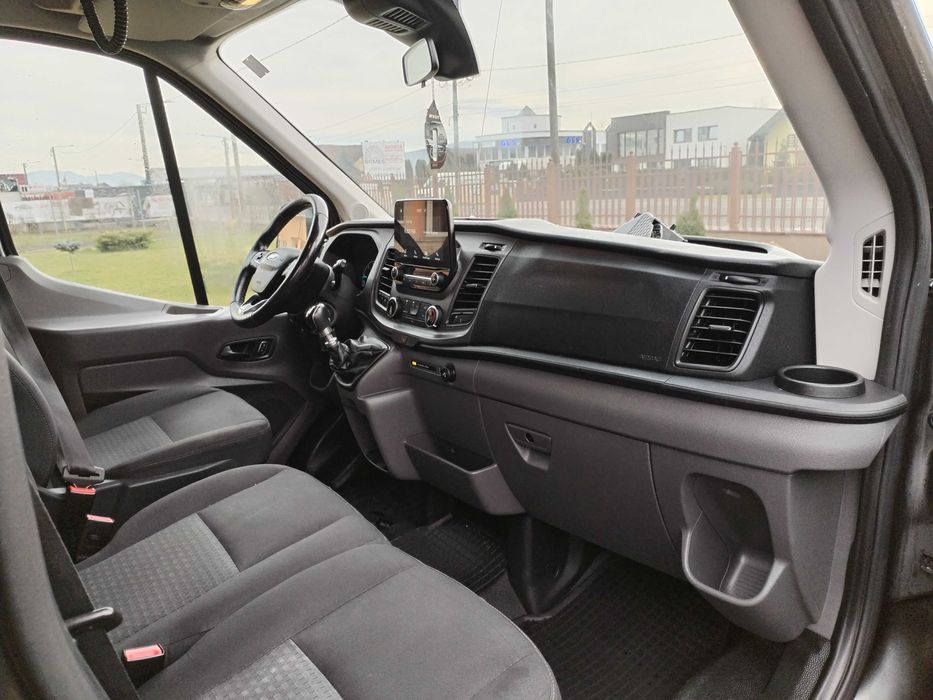 Ford Transit 2.0 TDCI - 9 locuri - 2019
