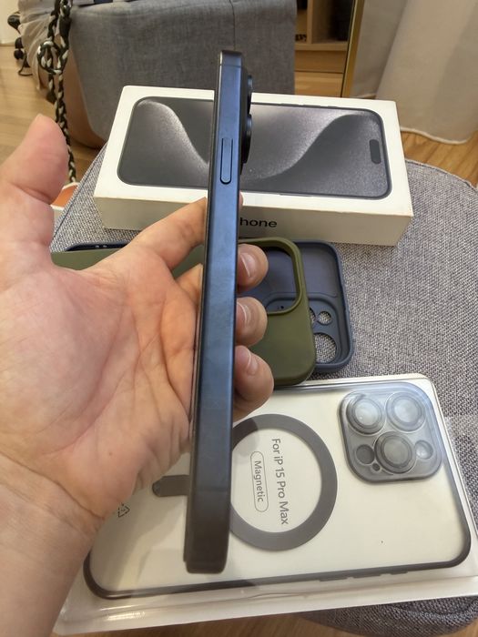 Iphone 15 pro max / 512