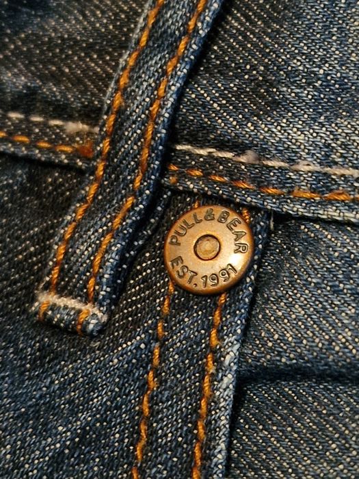 Pantaloni scurti Pull&bear NOI