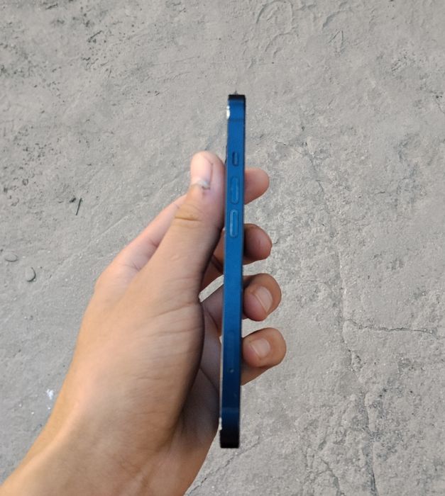 iPhone 13 holati yaxshi