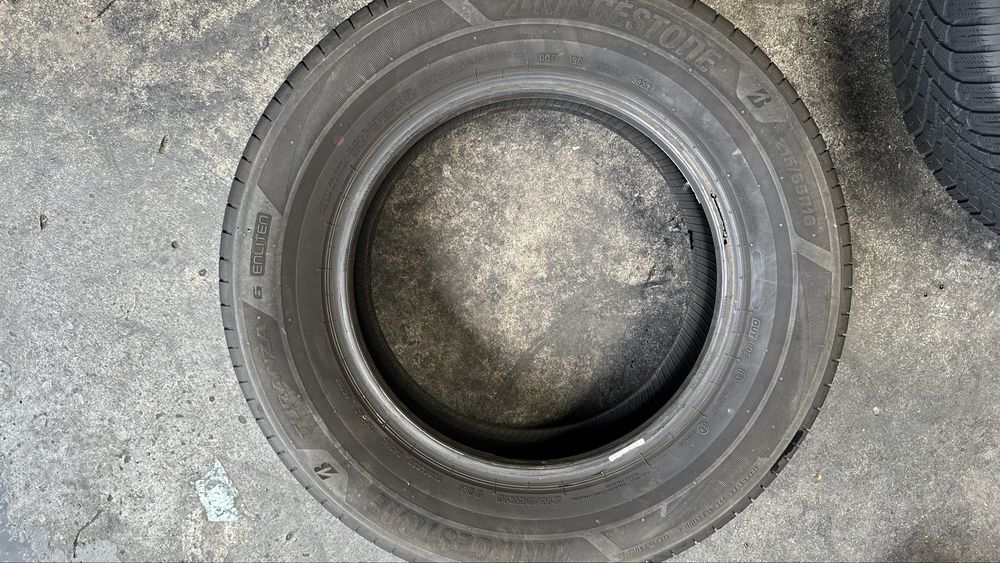 215/65/16 bridgestone