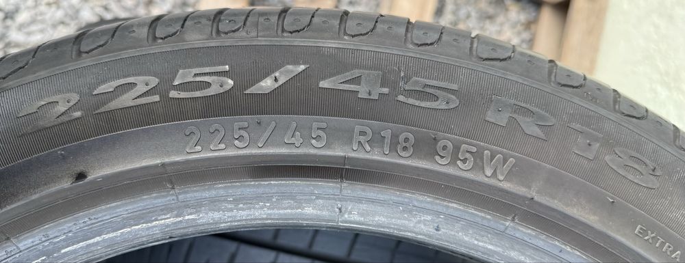 4бр 225/45/18 на 6мм с 21дот Пирели