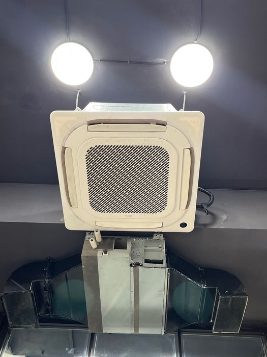 Кассетный кондиционер Midea Kita Inverter. Официальный дилер +Доставка