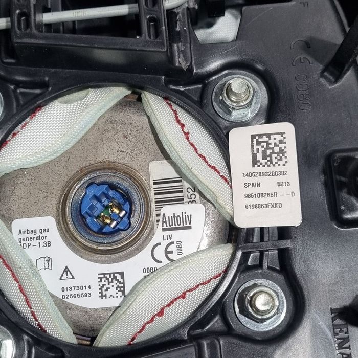 Airbag volan Renault Captur 2013 - 2017 (1513) 985108265R