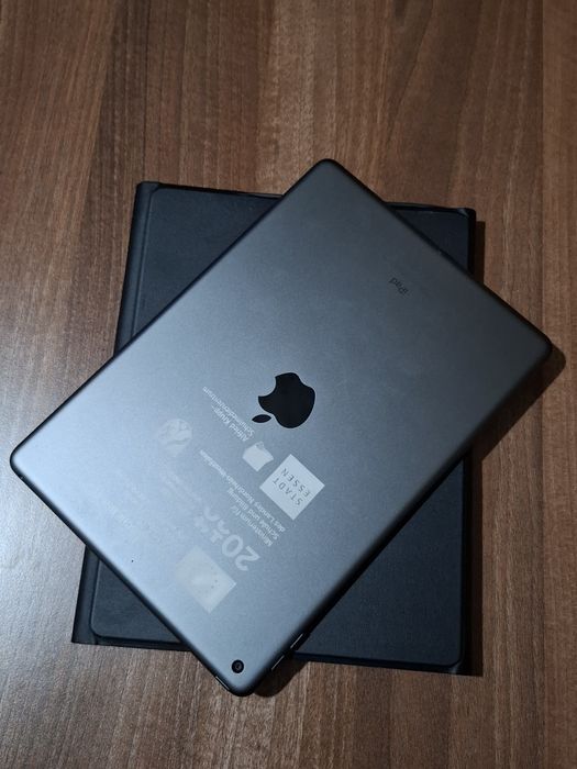 Apple iPad gen.9•64GB•10.2 inch•Space Gray