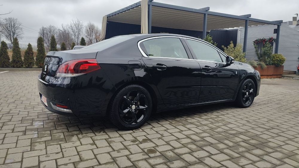 Peugeot 508 hybrid 4x4