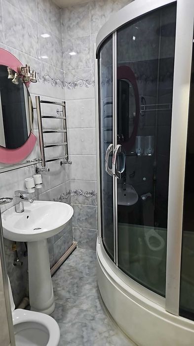 аренда 6 комнат кв за Паризеном Мирабадский рн