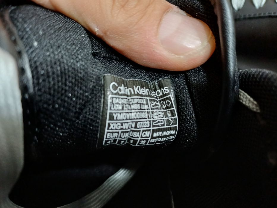 Adidași calvin klein piele noi 41
