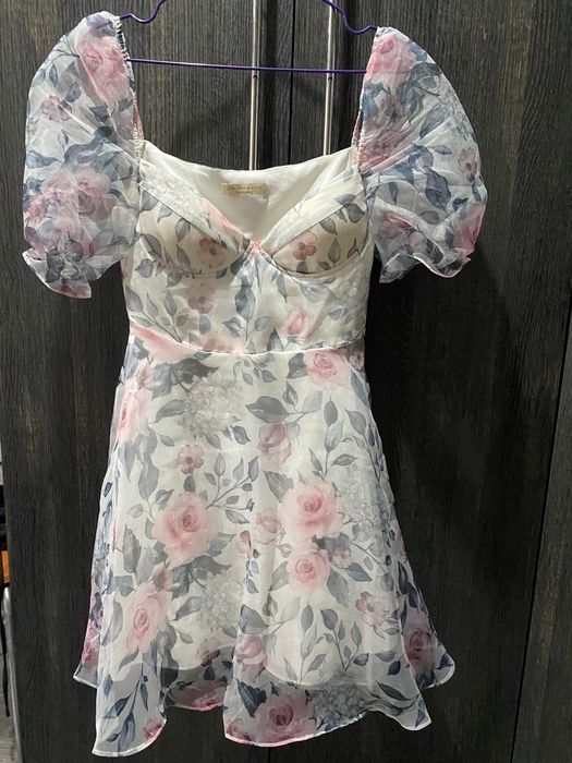 Продам женское платье