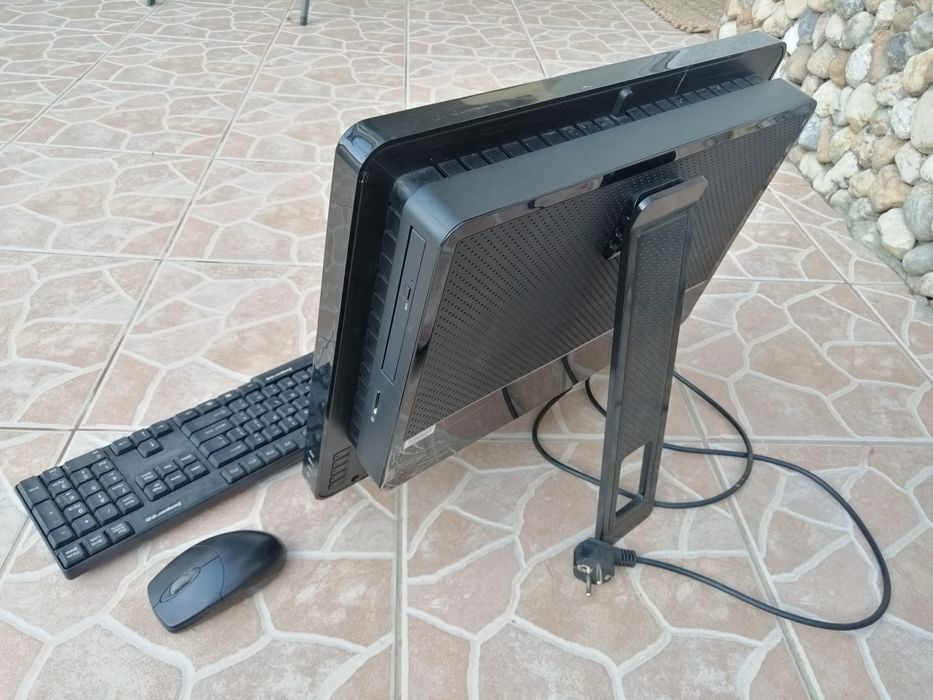 Computer masa tip tv