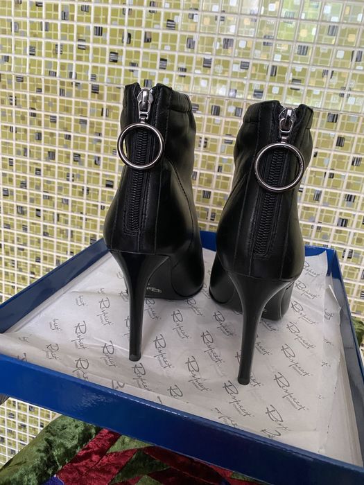 Осенние ботильоны Respect