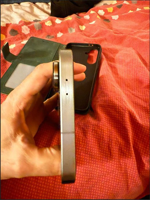 Samsung A56 128GB ЗА ЧАСТИ!