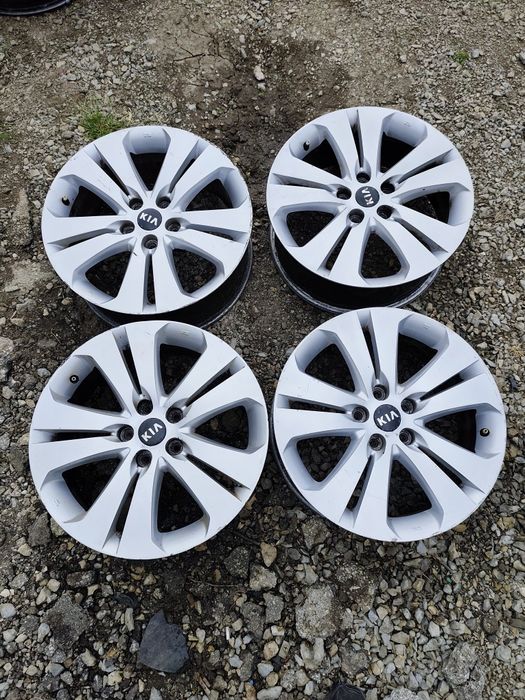 Алуминиеви джанти за Kia Sportage 18X7J