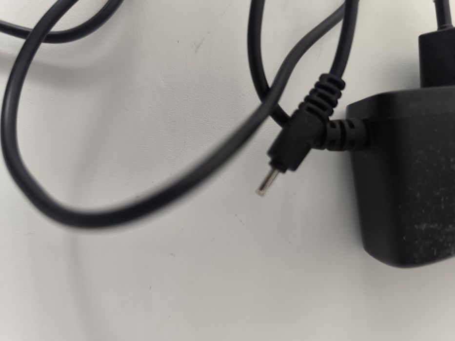 Продаю   зарядку