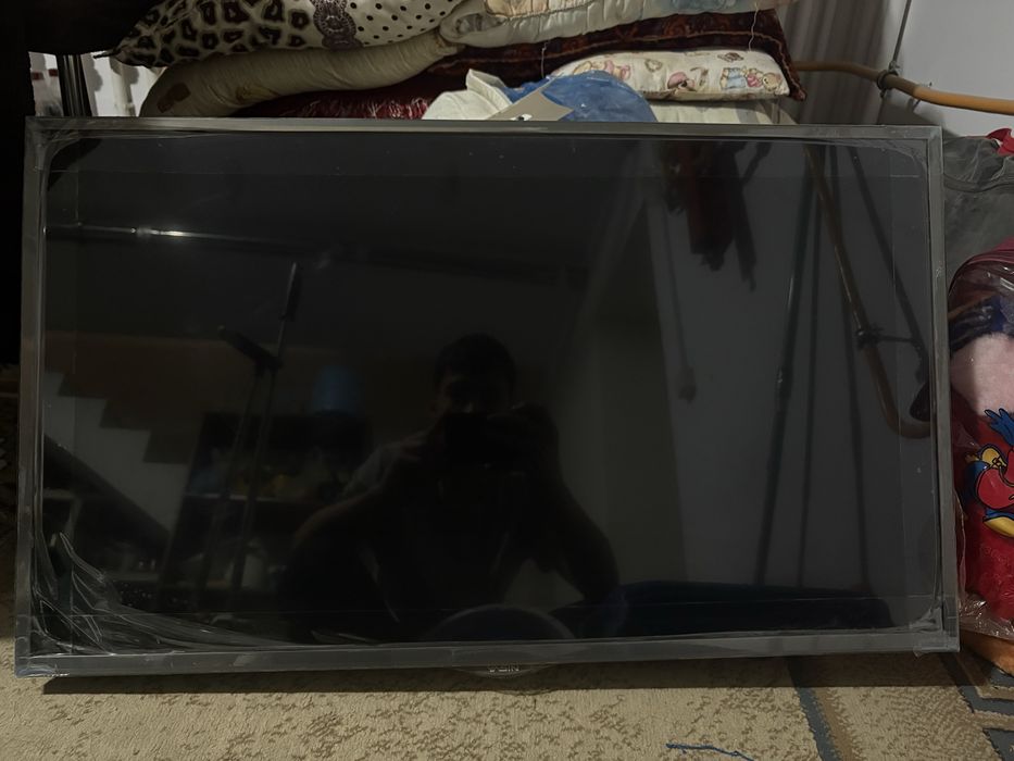 Телевизор YASIN.