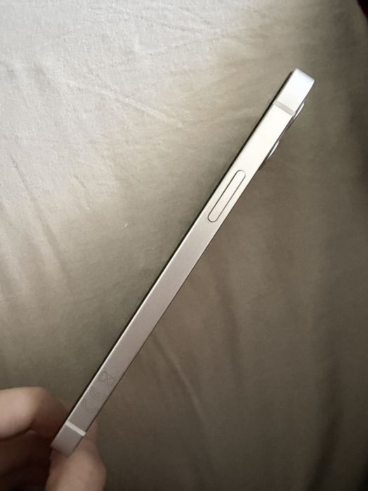 Iphone 12.  128 GB