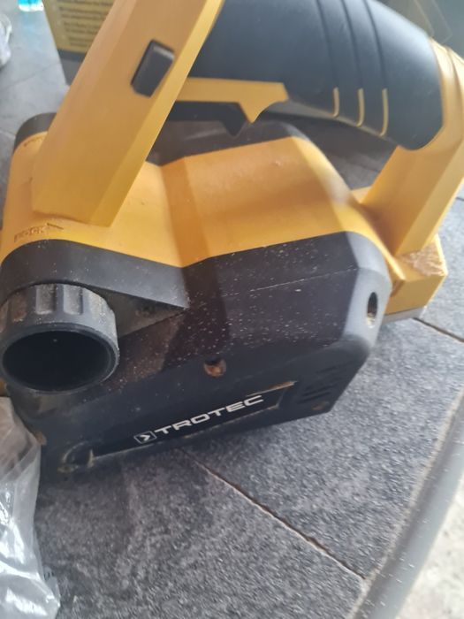 Rindea electrică ca si nouă