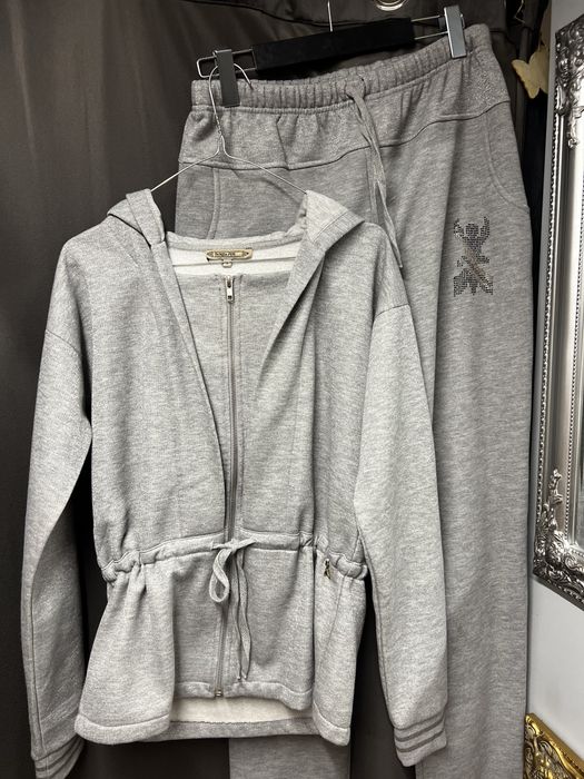 Дамски комплект нов