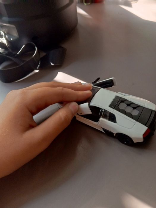 Игрушечная машинка,Ламборгини урус