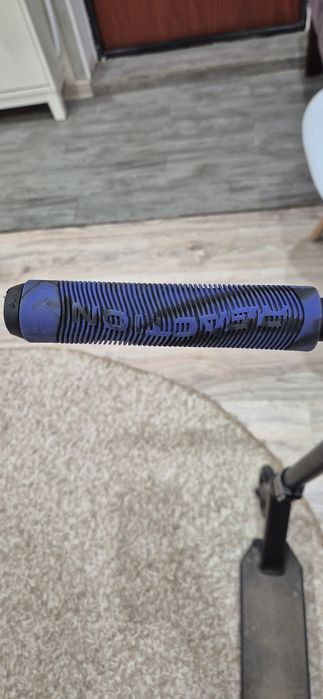 Продам самокат трюковый