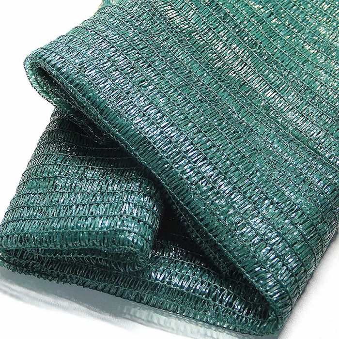 Сетка фасованная солнцезащитная  в комплекте пластиковый крепеж