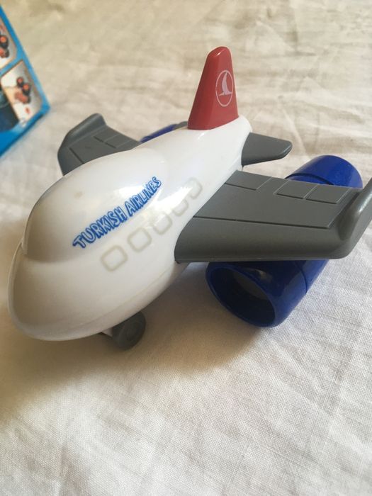 Играчки за момченце