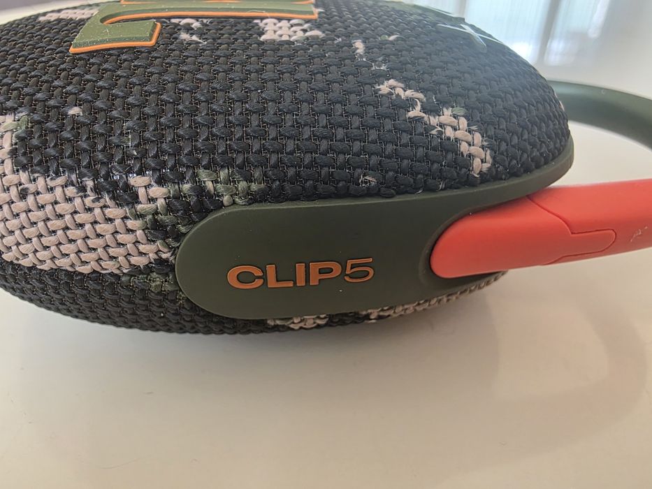 JBL Clip5 като нова