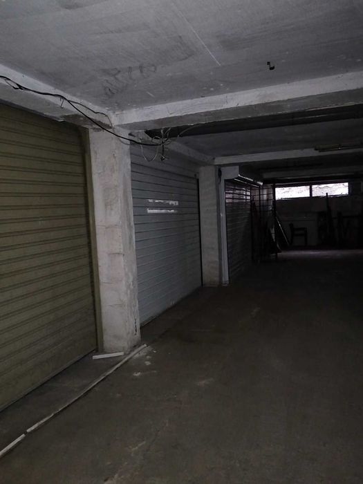 Дава се под наем Гараж / Паркомясто в Бургас, Меден рудник - зона А - 21 кв.м за 11000 € - Снимка #1