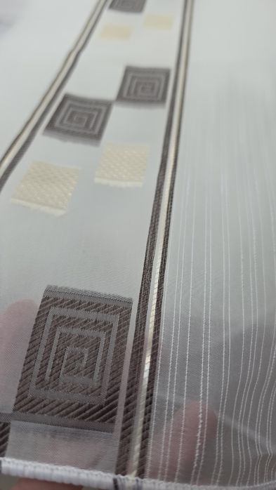 Perdea sable cu model geometric