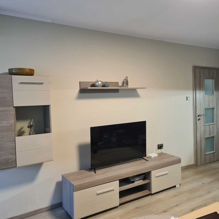 Дава се под наем Тристаен апартамент в София, Младост 3 - 72 кв.м за 698.19 € - Снимка #3
