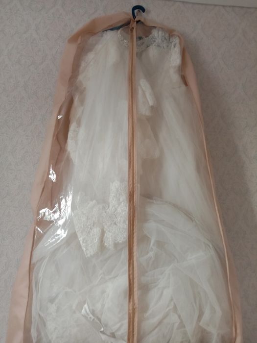 Продаю свадьбне платье