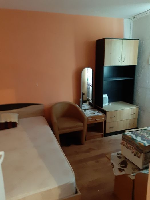 Vand garsonieră în Deva